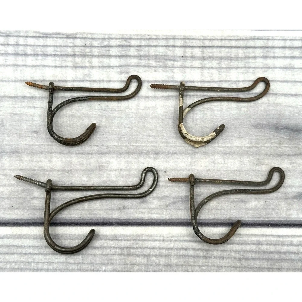 LOT OF 4 ANTIQUE BENT WIRE COAT HOOKS‎